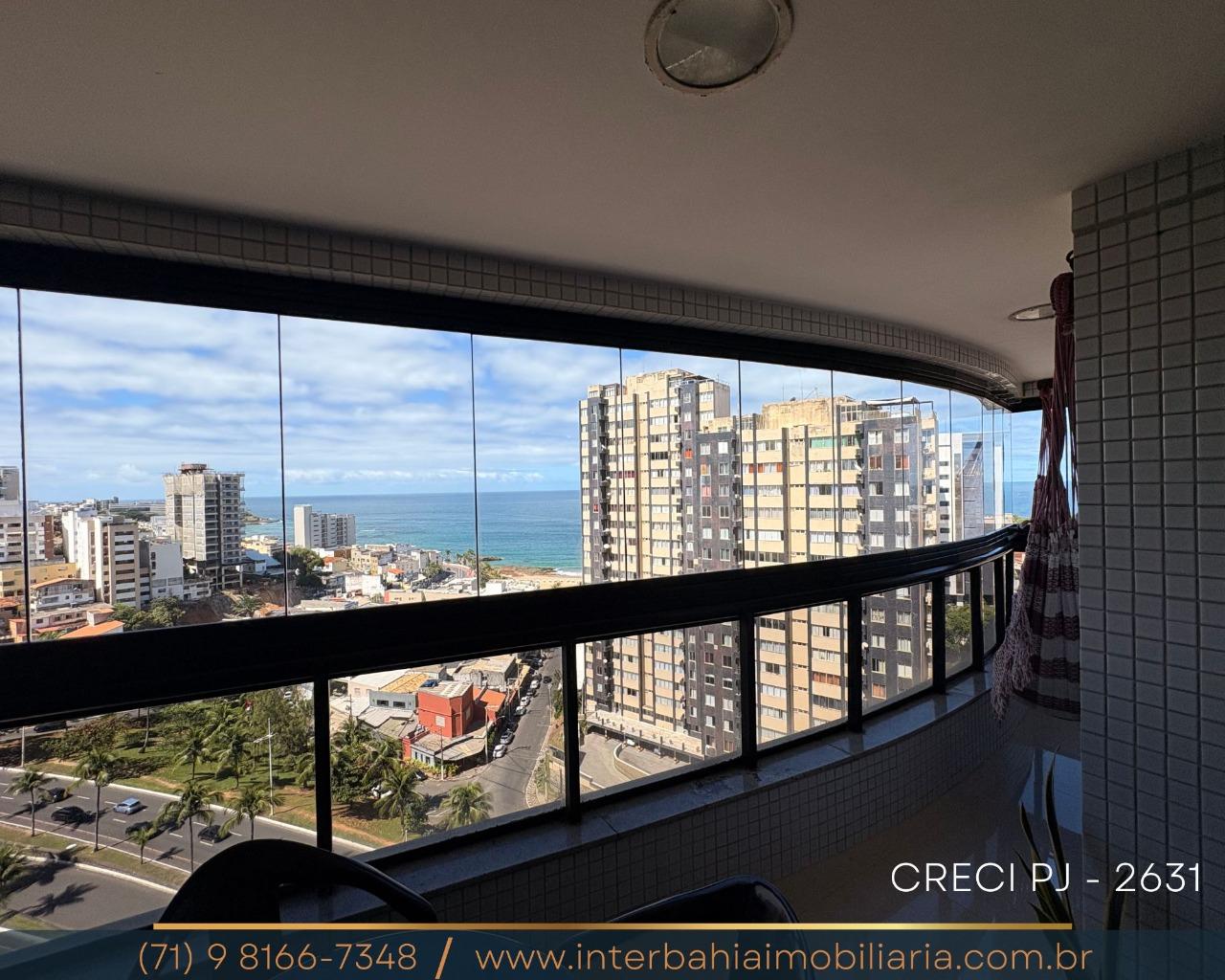 Varanda e vista para o mar da unidade AP00212